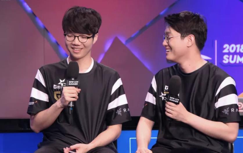 继续发扬艰 继续发扬艰