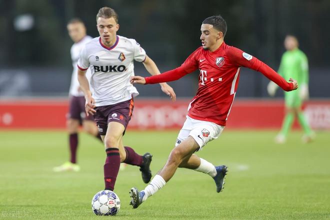 在边路的盘 在边路的盘